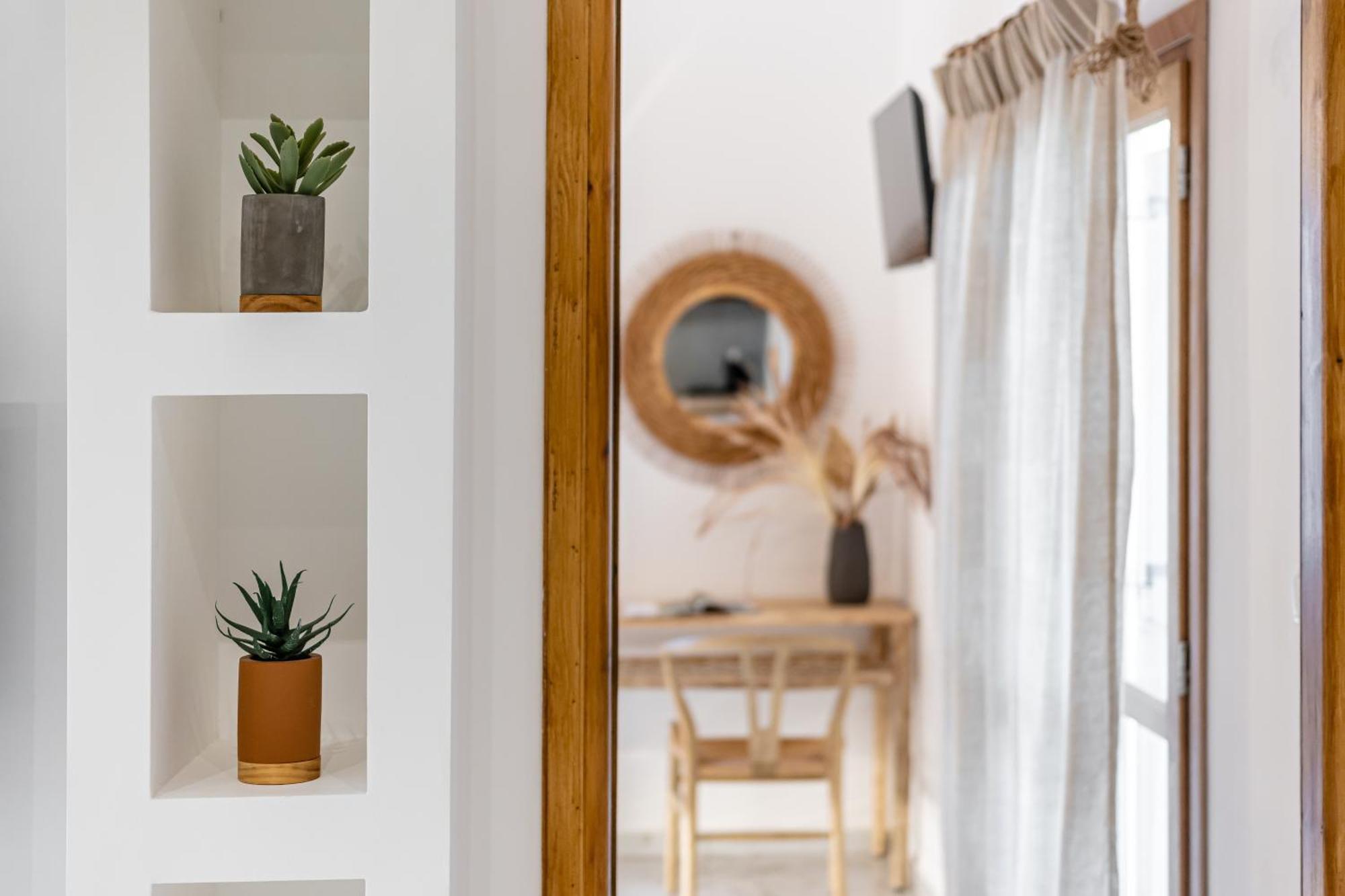 Naxian Serenity Suites Agia Anna  Esterno foto