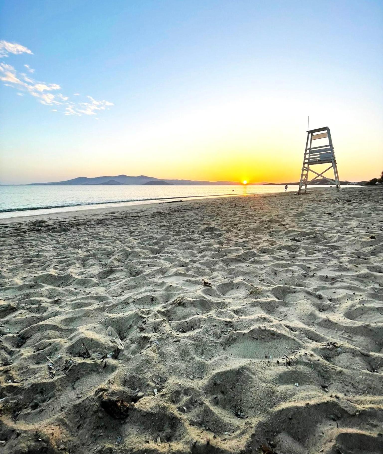 Naxian Serenity Suites Agia Anna  Esterno foto